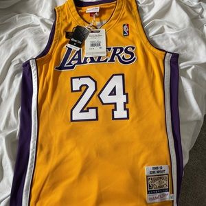 Kobe Bryant Jersey